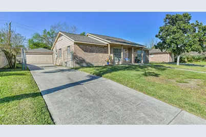 11326 Sagecreek Drive, Houston, TX 77089 - Photo 3