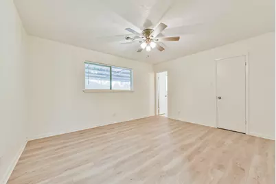 11326 Sagecreek Drive, Houston, TX 77089 - Photo 17