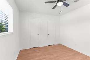 2325 15th Ave N, Texas City, TX 77590 - Photo 7