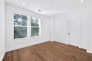 4516 Curtin Park Ct, Houston, TX 77018 - Photo 15