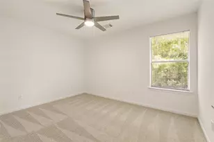 127 Ledgestone Pl, The Woodlands, TX 77382 - Photo 29