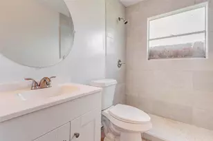 3513 Bloomfield St, Houston, TX 77051 - Photo 7