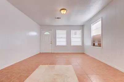 3513 Bloomfield Street, Houston, TX 77051 - Photo 9