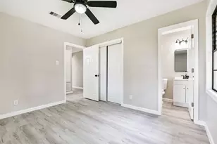 3025 15th Ave N, Texas City, TX 77590 - Photo 11