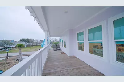 1342 Sapphire Palms Court, Dickinson, TX 77539 - Photo 39