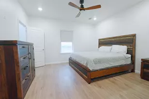 1342 Sapphire Palms Ct, Dickinson, TX 77539 - Photo 29