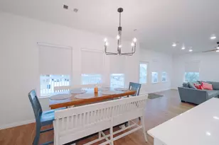 1342 Sapphire Palms Ct, Dickinson, TX 77539 - Photo 9