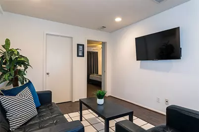 3314 Greenbriar Drive, Houston, TX 77098 - Photo 3