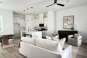 810 Elkhart St, Houston, TX 77091 - Photo 21