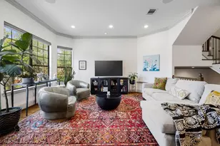 2415 Commonwealth St, Houston, TX 77006 - Photo 11