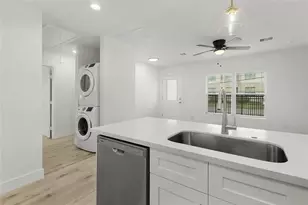 6403 Illinois St, Houston, TX 77021 - Photo 5