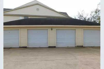 2710 Grants Lake Boulevard #L7, Sugar Land, TX 77479 - Photo 25