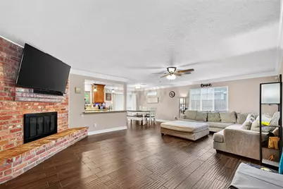 12522 Adirondack Drive, Houston, TX 77089 - Photo 3