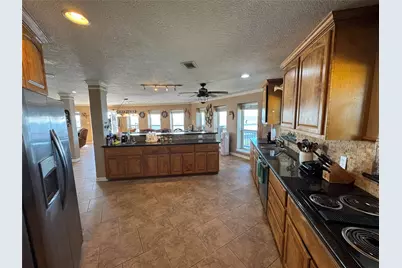 128 White Heron Drive, Anahuac, TX 77514 - Photo 17