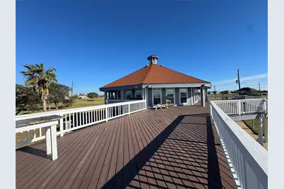128 White Heron Drive, Anahuac, TX 77514 - Photo 29