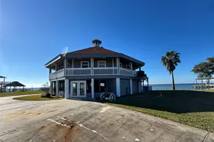 128 White Heron Dr, Anahuac, TX 77514 - Photo 39