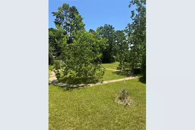 13915 Anchor Court, Willis, TX 77318 - Photo 11