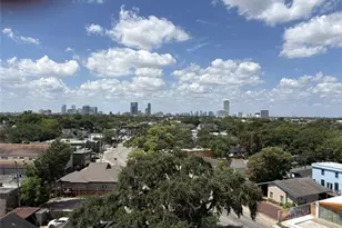 3311 Yupon St, Houston, TX 77006 - Photo 21