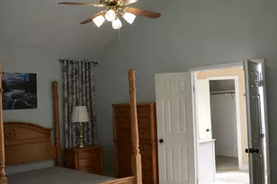 217 Plum Cir, Lake Jackson, TX 77566 - Photo 7