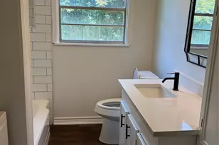 5422 Timber Creek Dr, Houston, TX 77017 - Photo 11
