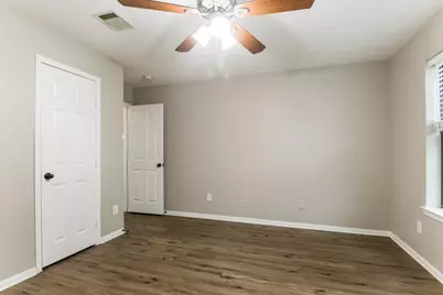 2815 Lexington Park Drive, Spring, TX 77373 - Photo 13