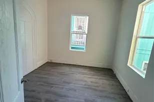 1523 21st St, Galveston, TX 77550 - Photo 9