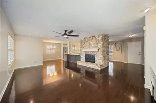 9871 Sageaspen Ln, Houston, TX 77089 - Photo 7