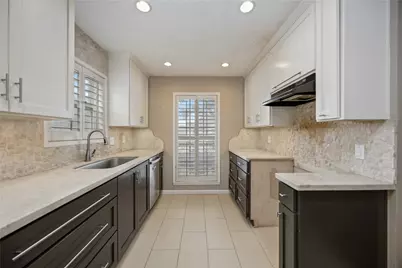 9871 Sageaspen Lane, Houston, TX 77089 - Photo 9