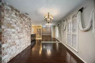 9871 Sageaspen Ln, Houston, TX 77089 - Photo 5