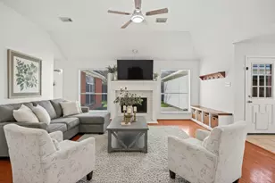 6314 Castle Ln Dr, Houston, TX 77066 - Photo 1