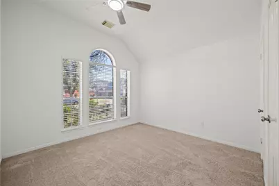 6314 Castle Lane Drive, Houston, TX 77066 - Photo 35