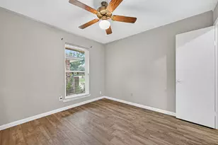 7259 Shady Arbor Ln, Houston, TX 77040 - Photo 29