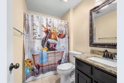 205 Oak Harbor Dr, Houston, TX 77062 - Photo 21