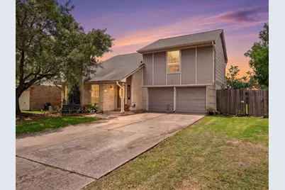 205 Oak Harbor Dr, Houston, TX 77062 - Photo 3