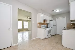 14902 Gloster Dr, Channelview, TX 77530 - Photo 5