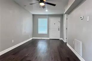 207 S Ave A, Willis, TX 77378 - Photo 3