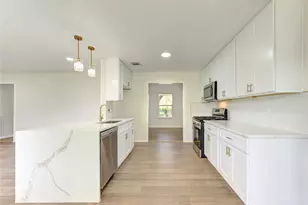 13227 James Ln, Stafford, TX 77477 - Photo 23