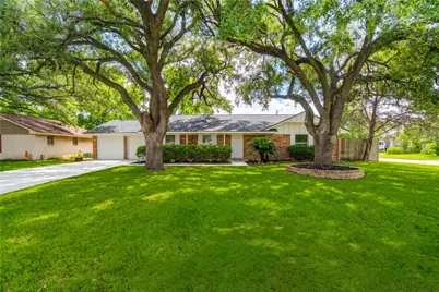 13227 James Lane, Stafford, TX 77477 - Photo 1