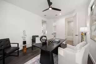 12812 Verdi Dr, Houston, TX 77024 - Photo 9