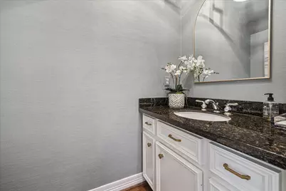 4025 Villanova Street, West University Place, TX 77005 - Photo 17