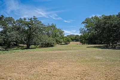221 E 9th Street, Flatonia, TX 78941 - Photo 29