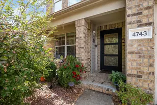 4743 Pin Oak Creek Ln, Kingwood, TX 77345 - Photo 1