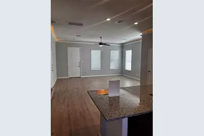 14424 Wadley Bay Drive, Texas City, TX 77568 - Photo 3