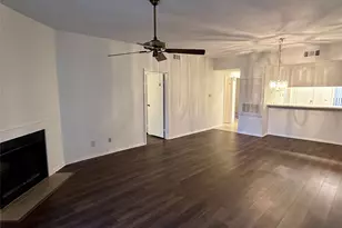 18809 Egret Bay Blvd, Webster, TX 77058 - Photo 9