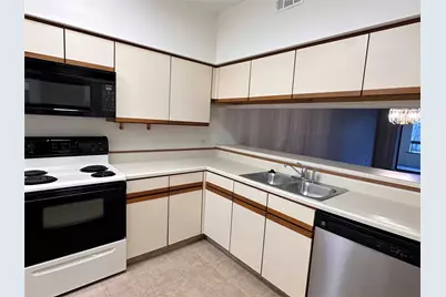 18809 Egret Bay Boulevard #304, Webster, TX 77058 - Photo 11