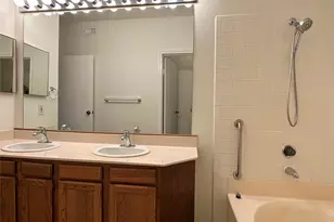 18809 Egret Bay Blvd, Webster, TX 77058 - Photo 19