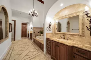 79 N Gary Glen Cir, The Woodlands, TX 77382 - Photo 19