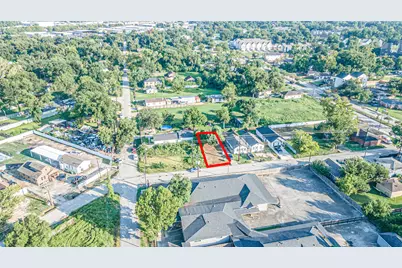 6220 De Priest Street, Houston, TX 77091 - Photo 1