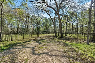 19739 E Lakeshore Drive, Magnolia, TX 77355 - Photo 3