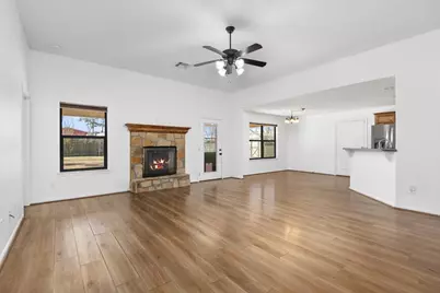 5815 Weisinger Drive, Magnolia, TX 77354 - Photo 7